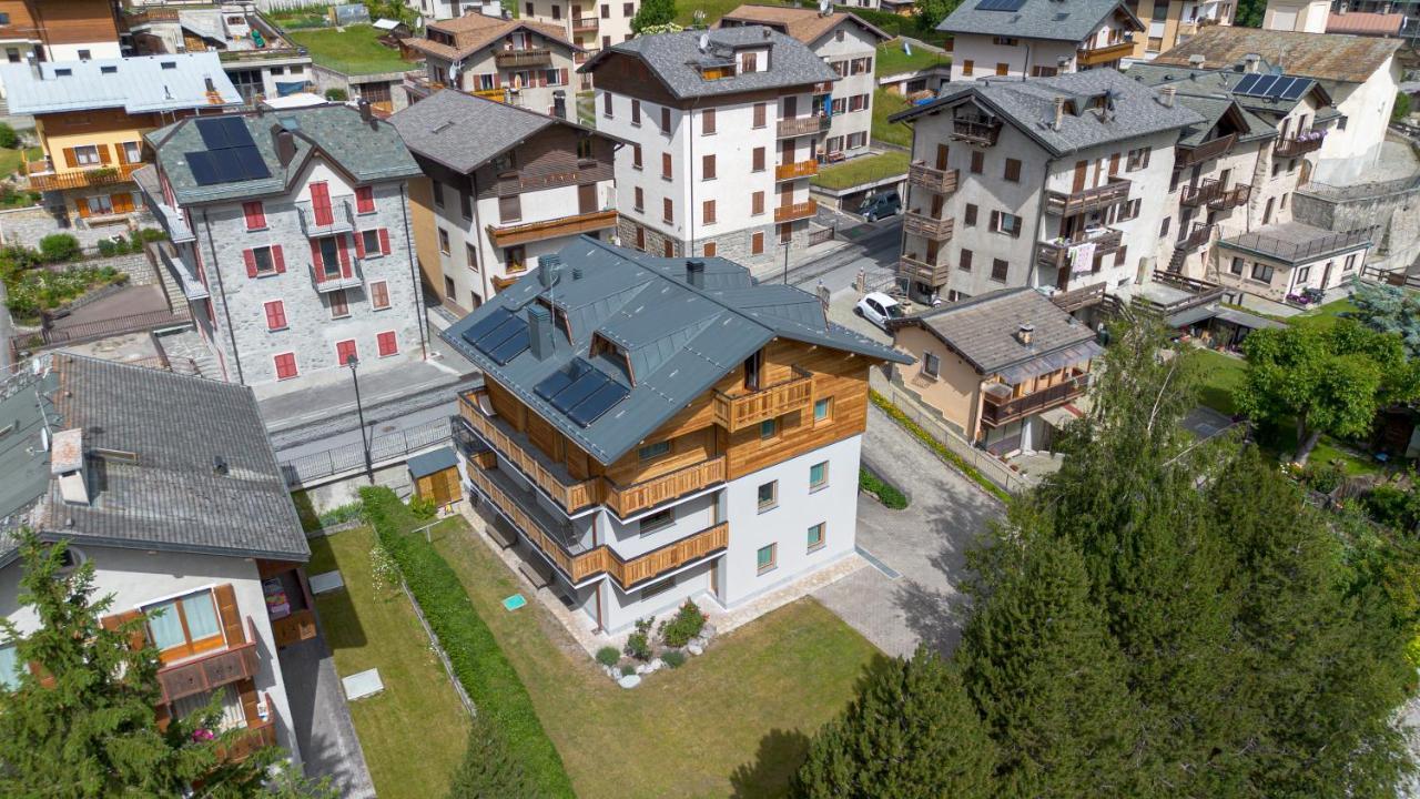 La casa di Armando Aparthotel Bormio Bagian luar foto